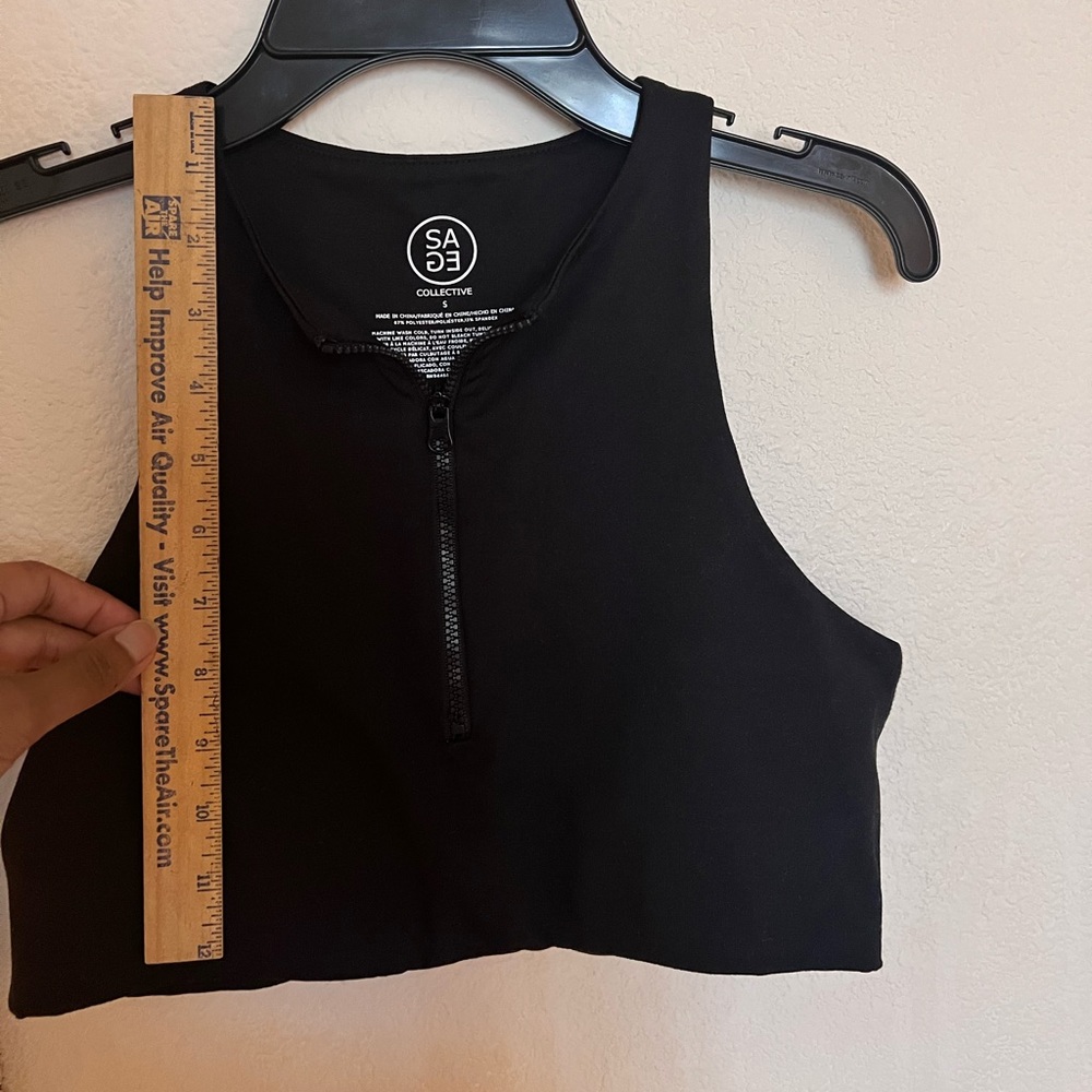 Black Active Top - Picture 6 of 9